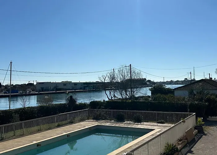 Les Verdisses 아파트 아그